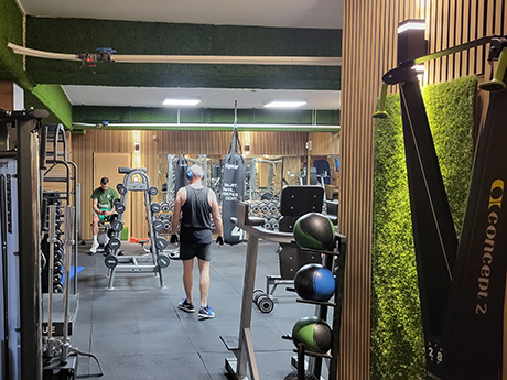 projektek corpus fitness edzőterem led falikar led panel